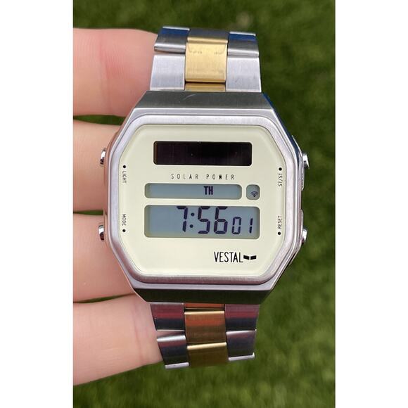 Vestal Solar Syncretic watch Two Tone Runs Great Chronograph - Picture 11 of 11